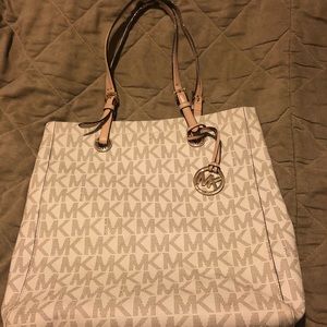 Michael Kors Tote